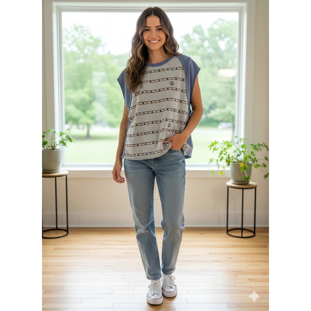 We The Free Blue Gray Peace Sign Tunic Top Cropped Sleeve Size Small